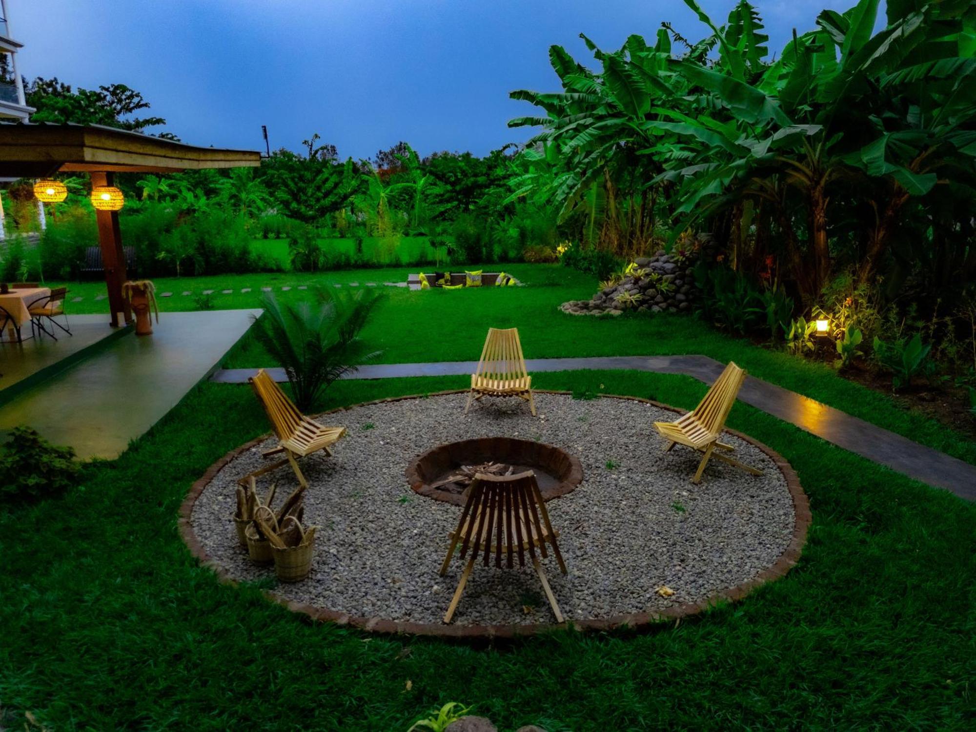 Shose Farmhouse Chalets & Campsite Moshi Exterior photo